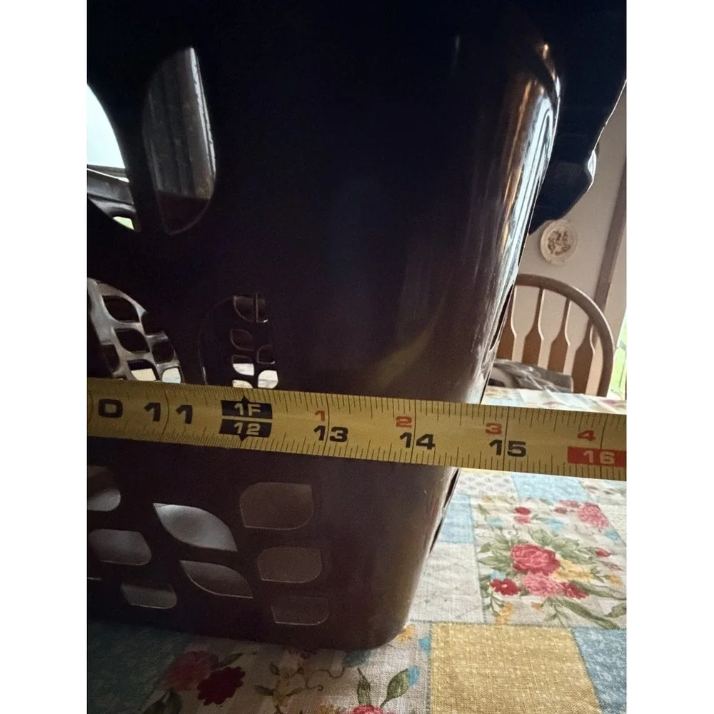 Vintage Rubbermaid 2968 Chocolate Brown Square Laundry Basket MCM Retro USA
